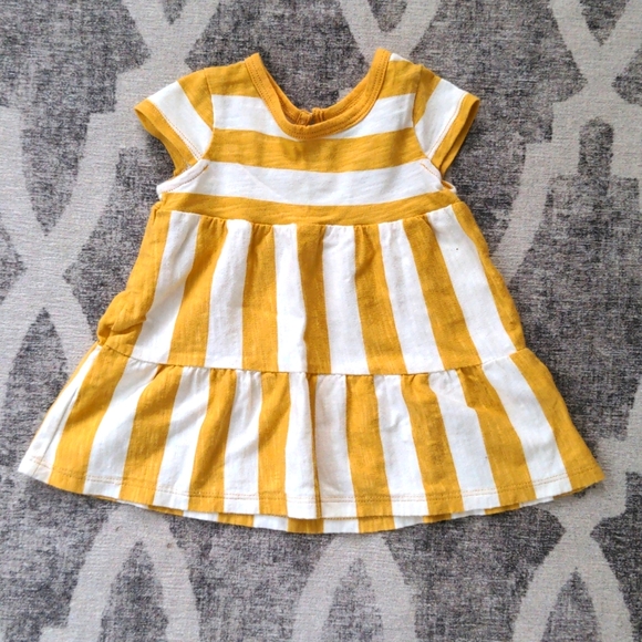 Little Co by Lauren Conrad Baby Girl Shirt & Dress Bundle - 3 Months - Picture 2 of 10